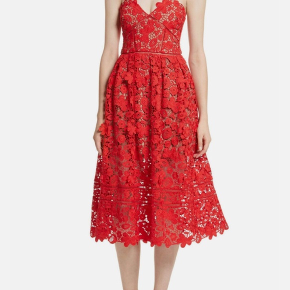 Red Lace Overlay midi dress - Picture 3 of 3